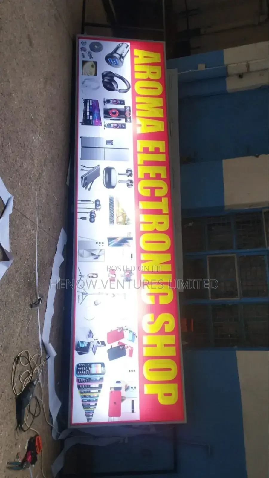 3d and 2d Signages