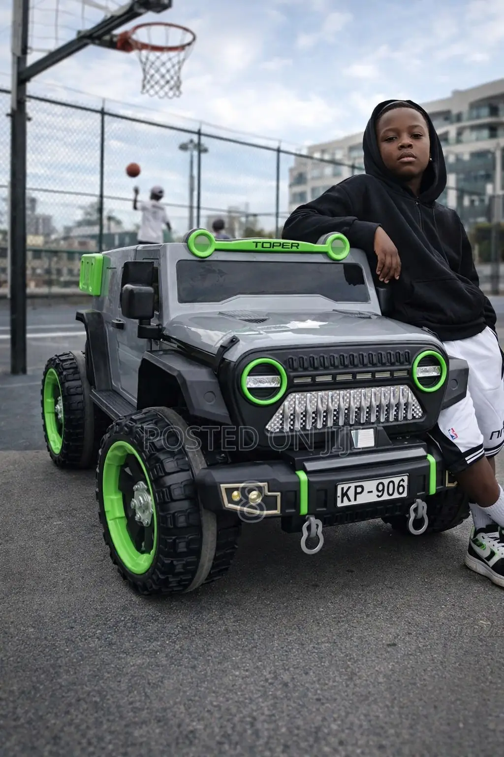 Luxury Electric Ride on Car for Children