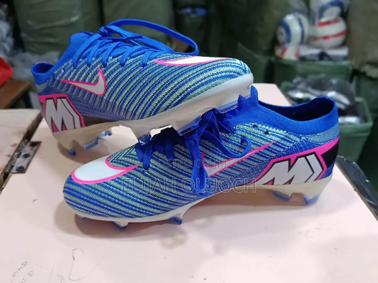 Nike Air Zoom Mercurial Vapor 16 Elite Football Boots.