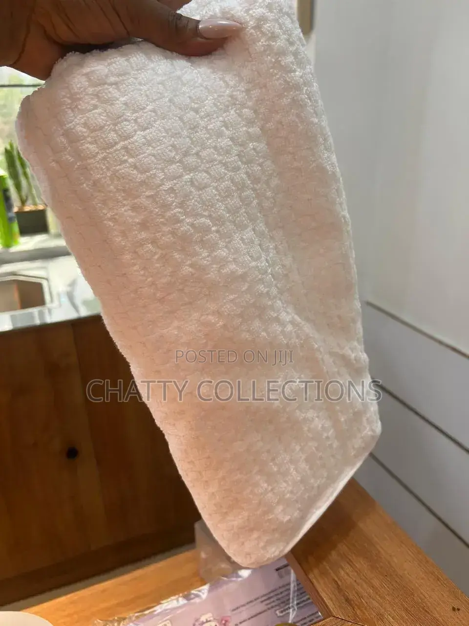 Plain White 70 Cm×140cm Heavy Luxe Cotton Towel