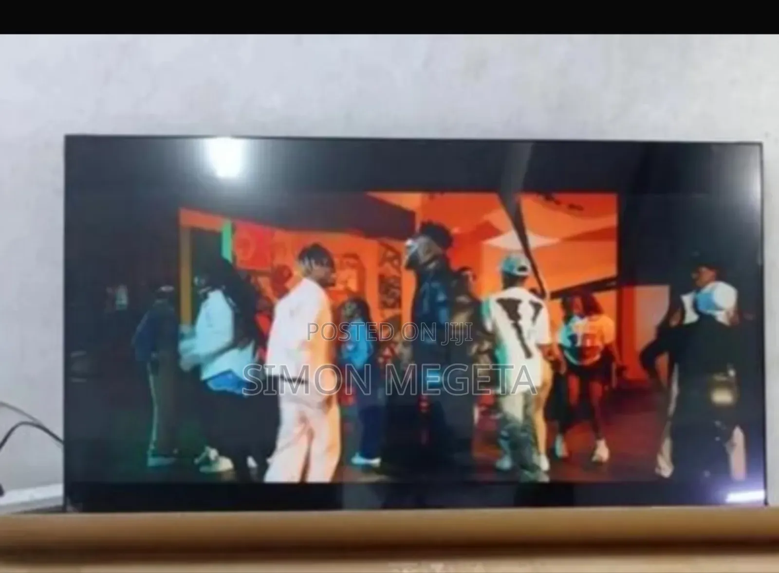 Get Yourself A 32 Inches Smart Tcl Tv