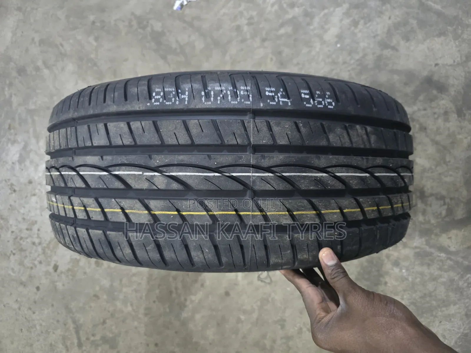 235/50r18 Wideway Tyre