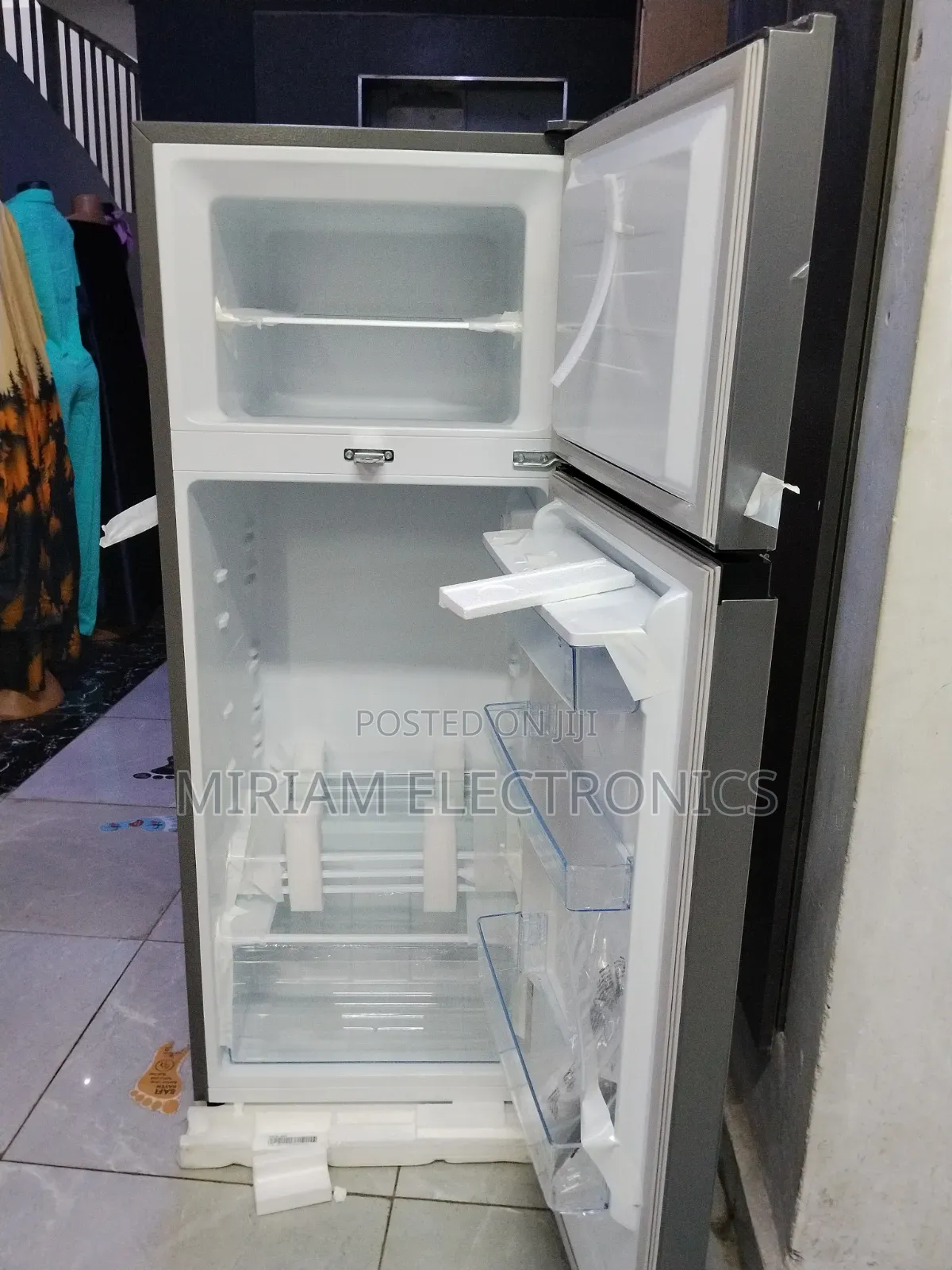 Hisense Ref-205dr 205l Double Door Fridge With Water Dispenser