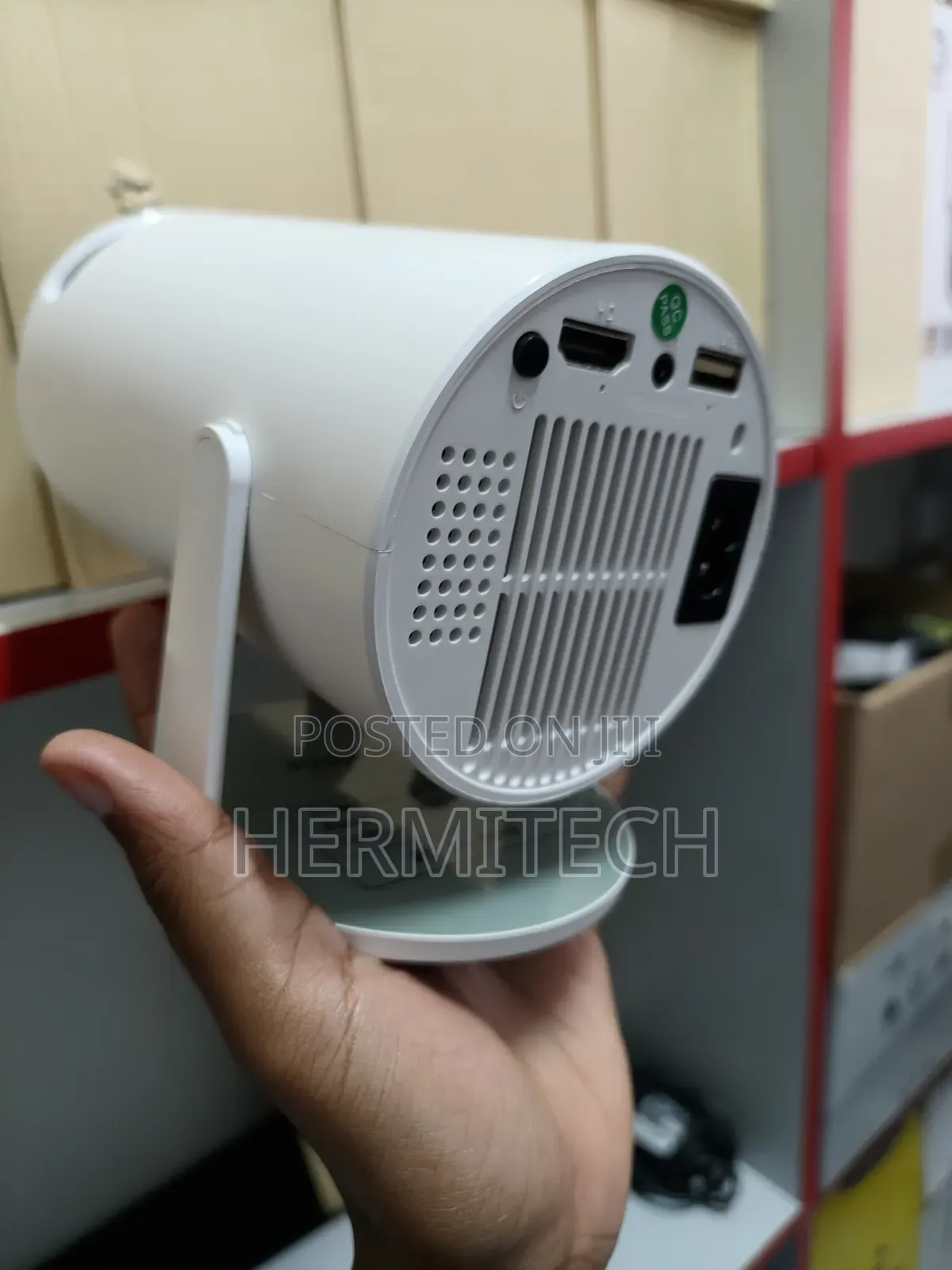 Casual Home Office Use Hy300 Projector 16gb Wifi Bluetooth Smart