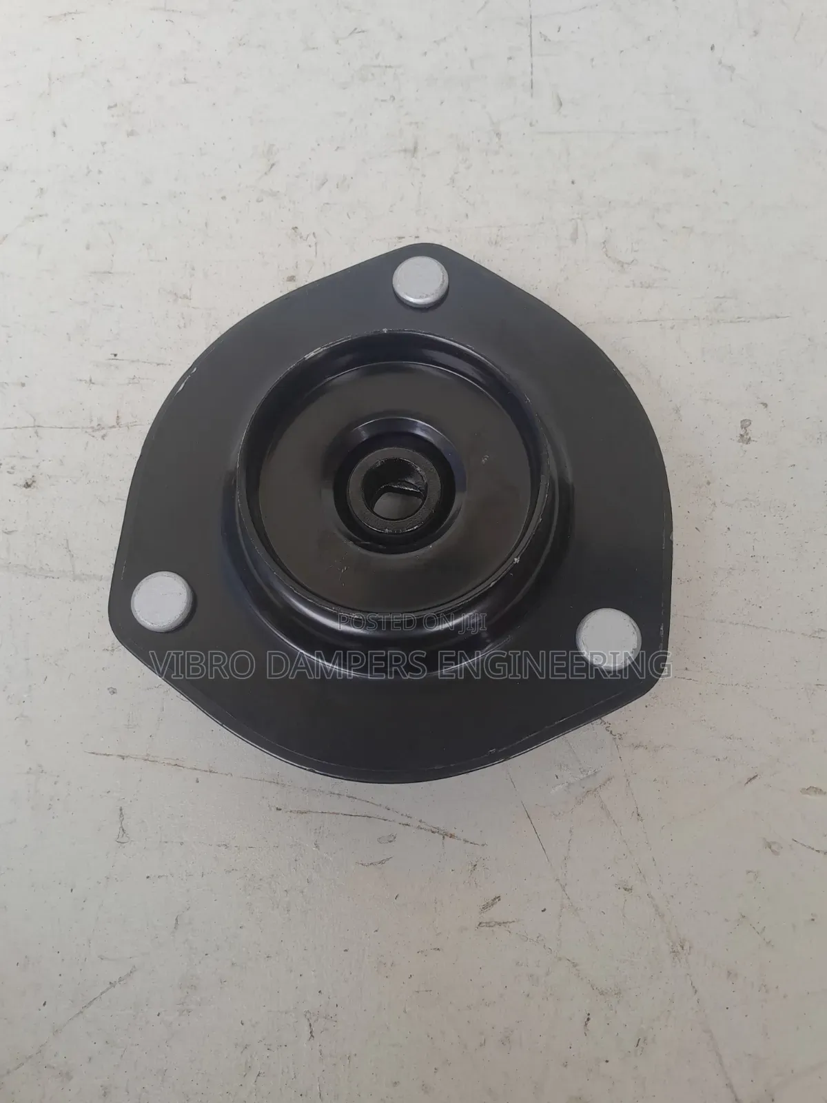 Toyota Camry Front Shock Mounting
