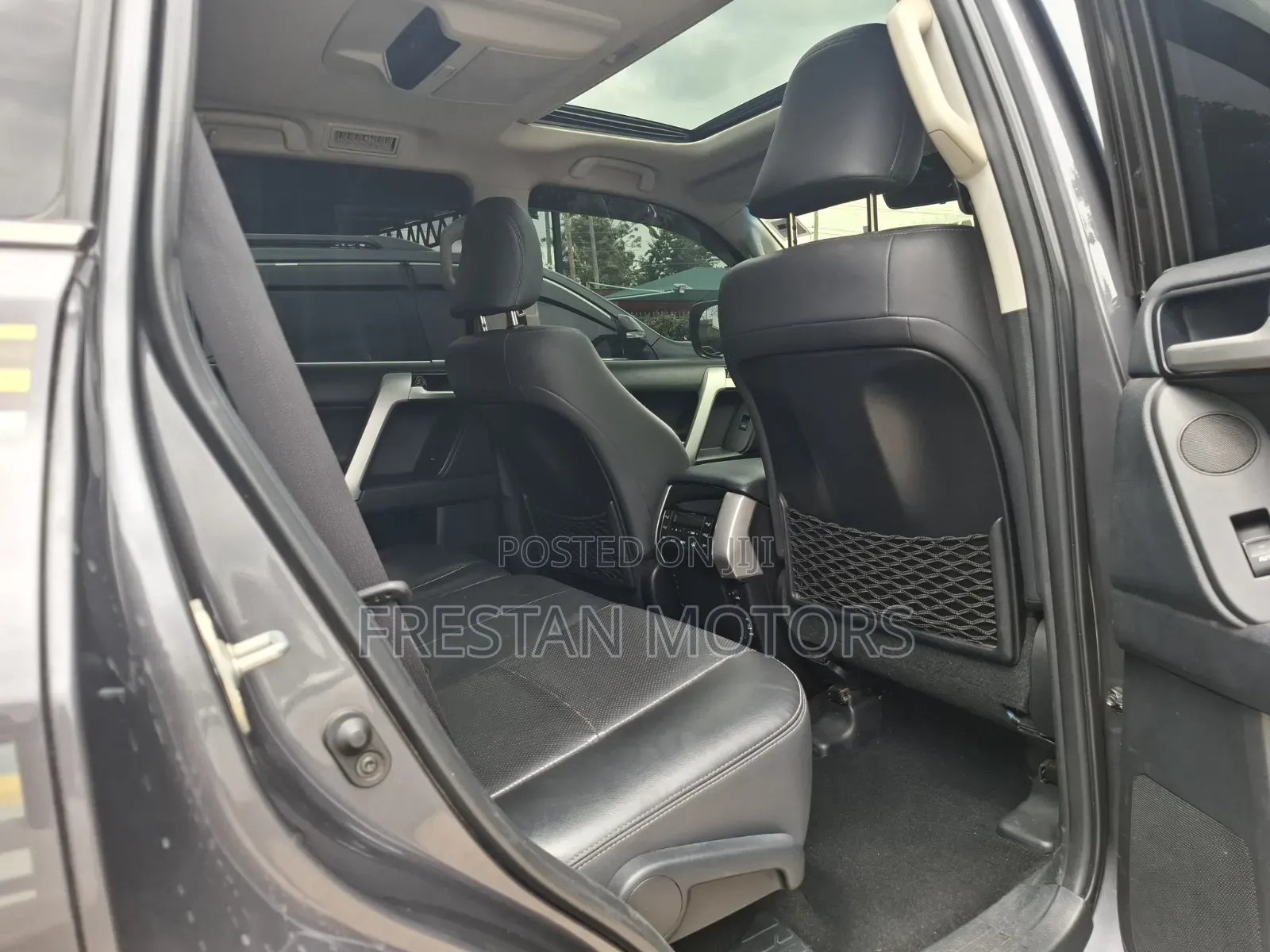 Toyota Land Cruiser 2017 Gray