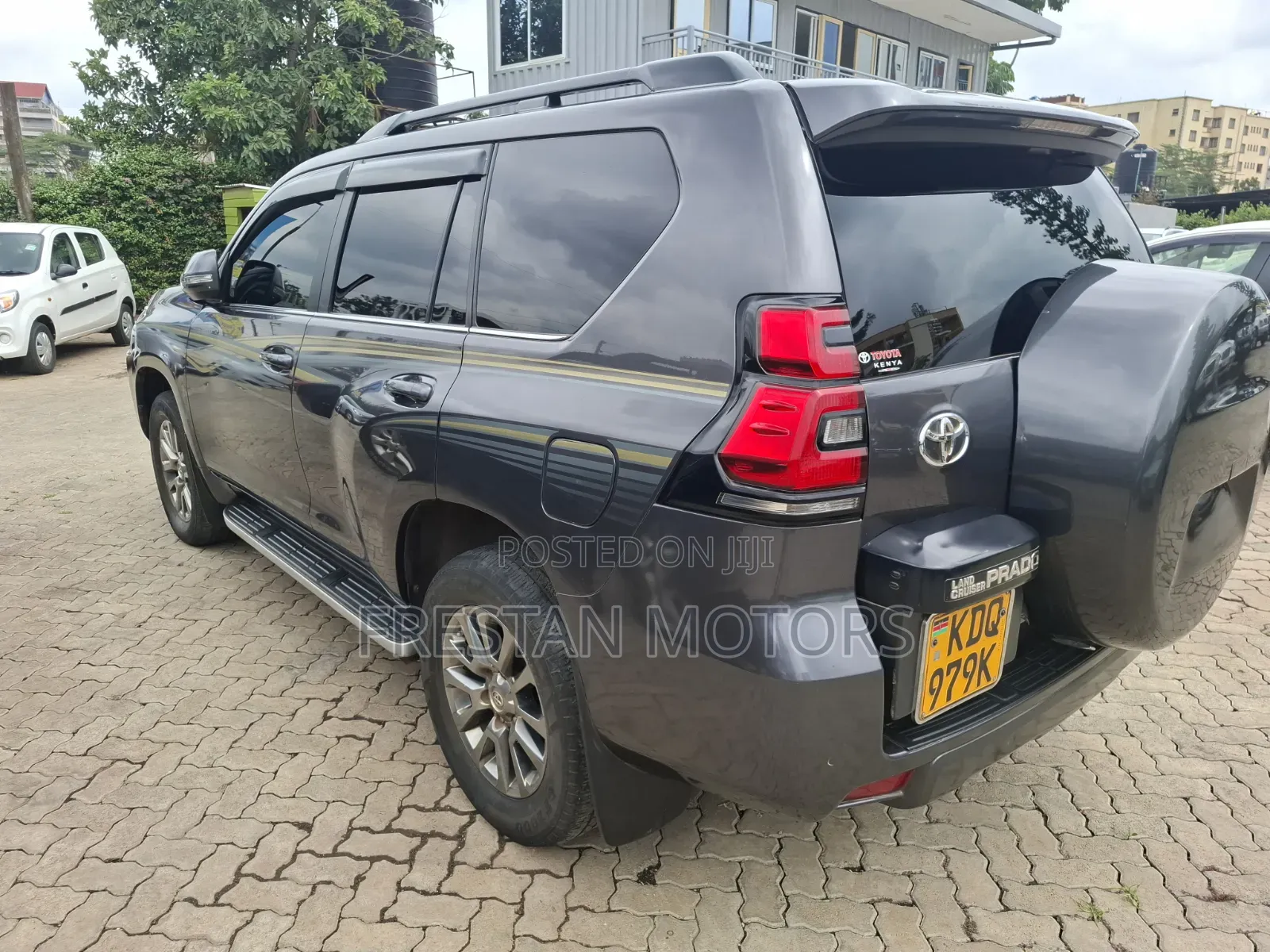 Toyota Land Cruiser 2017 Gray