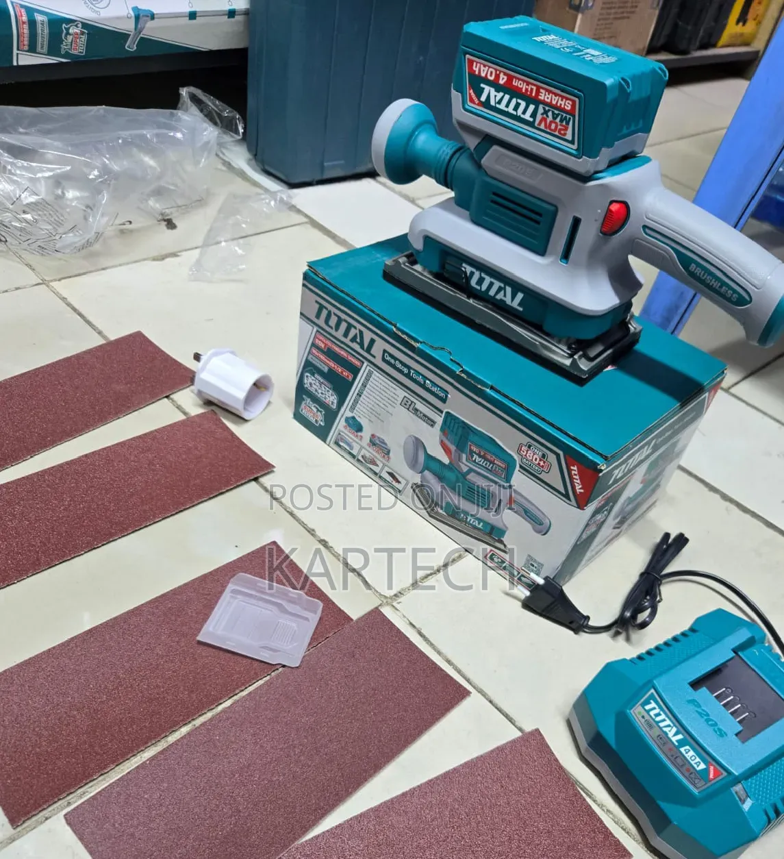 Total Lithium-Ion Random Orbital Sander – 20v, Rechargeable