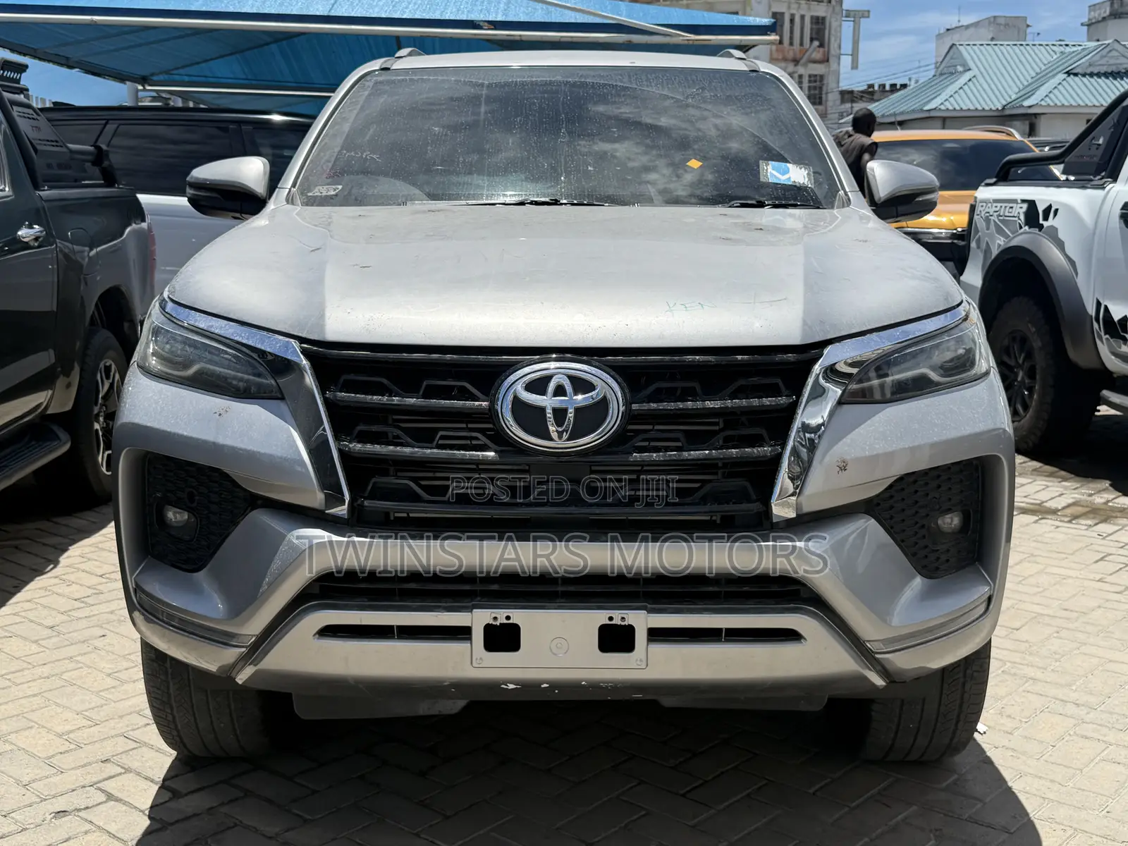 Toyota Fortuner 2.8 D AWD 2019 Silver