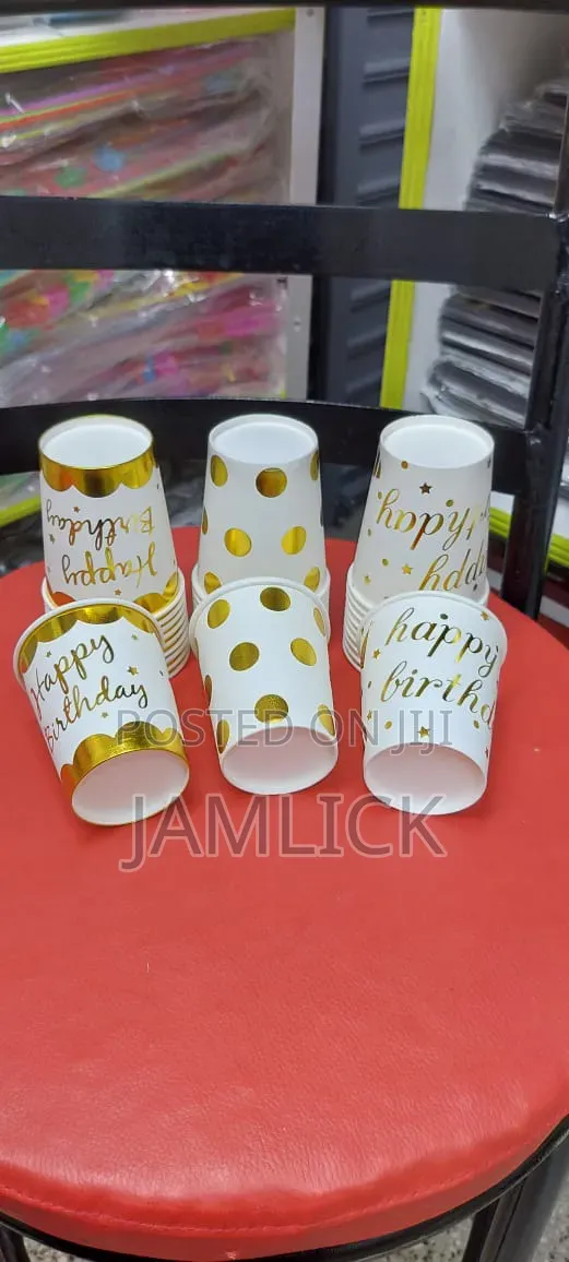 Happy Birthday Party Cups - Km