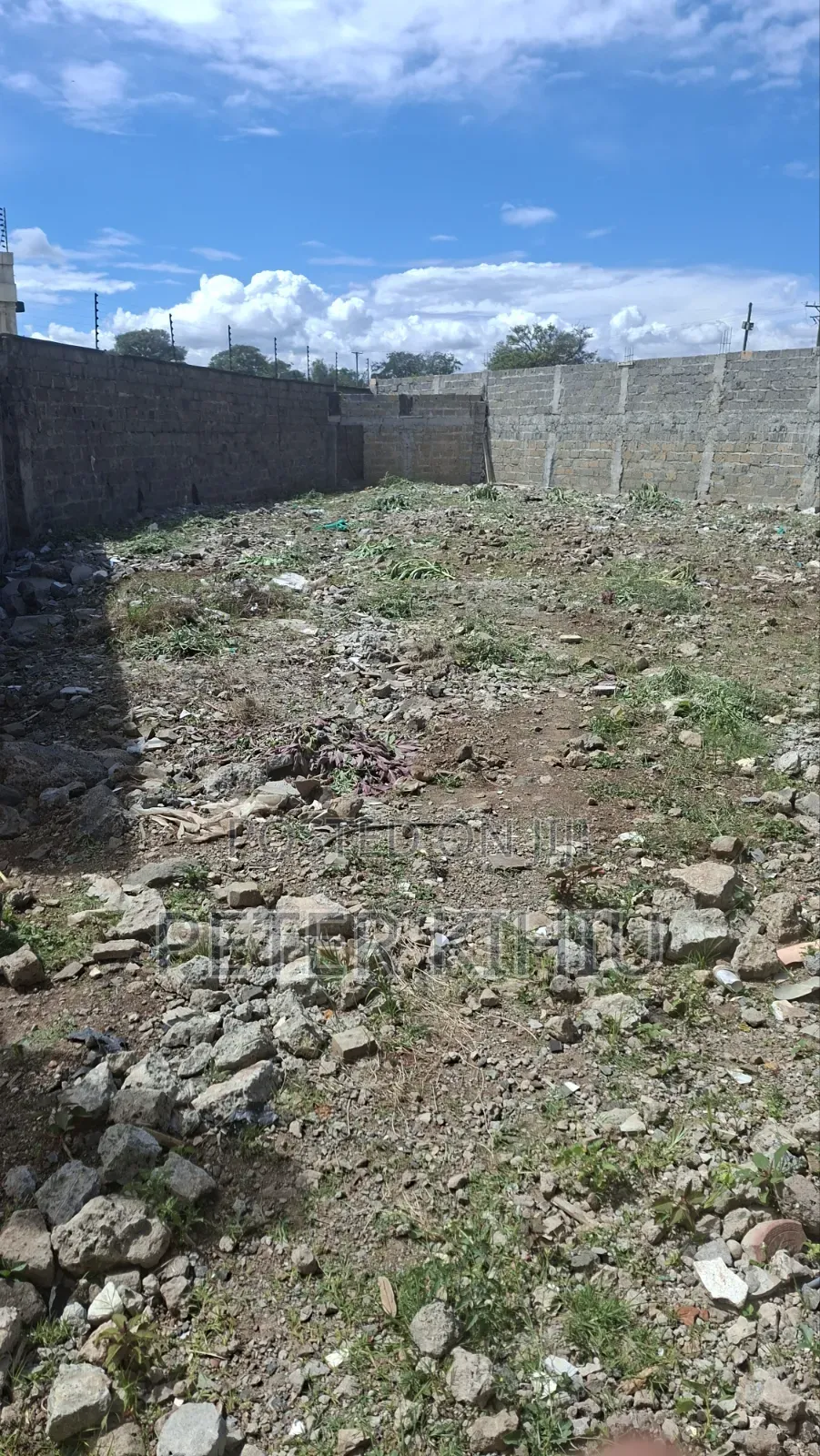 Yard to Let 1/4ac on Bamburi Road Industrial Area