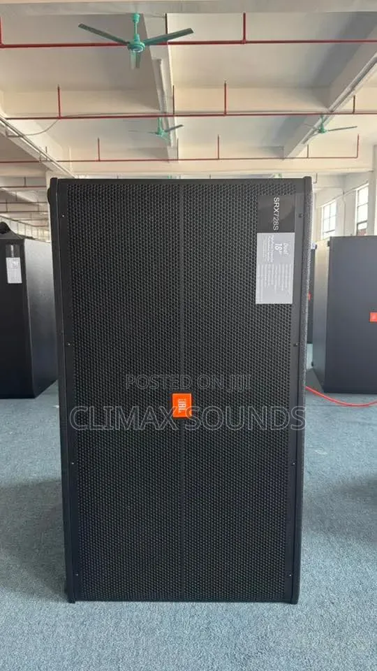 Double Bass Speaker JBL Srx718