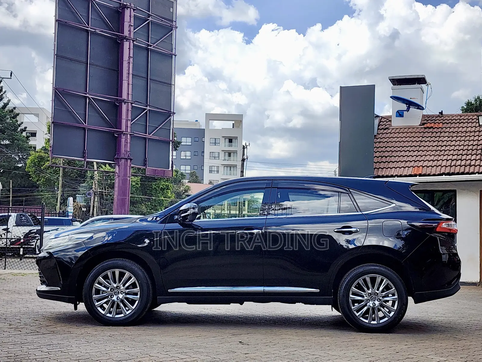 Toyota Harrier 2.0 2019