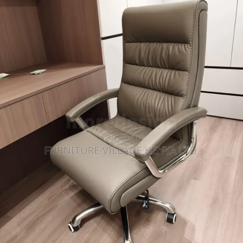 Gray Executive Leather Manager's Desk Seat