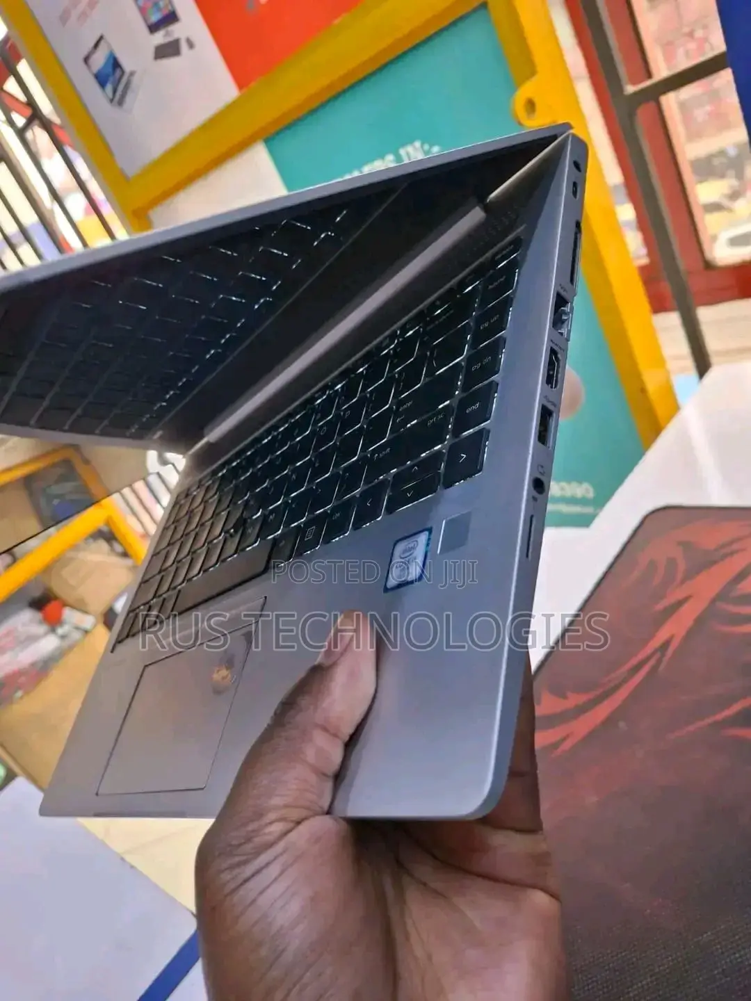 Laptop HP EliteBook 840 G7 8GB Intel Core i7 SSD 256GB