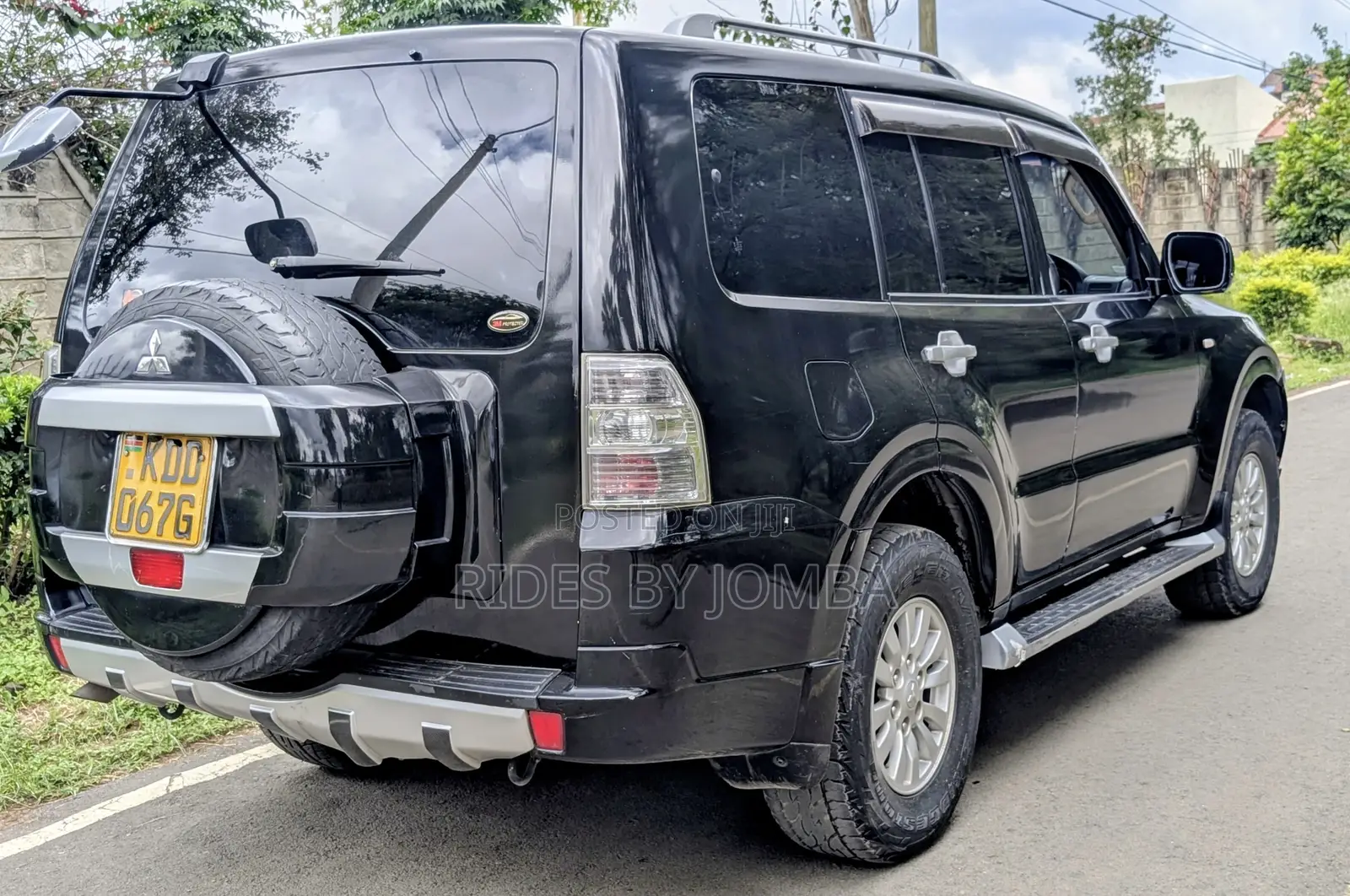 Mitsubishi Pajero 2013 Black