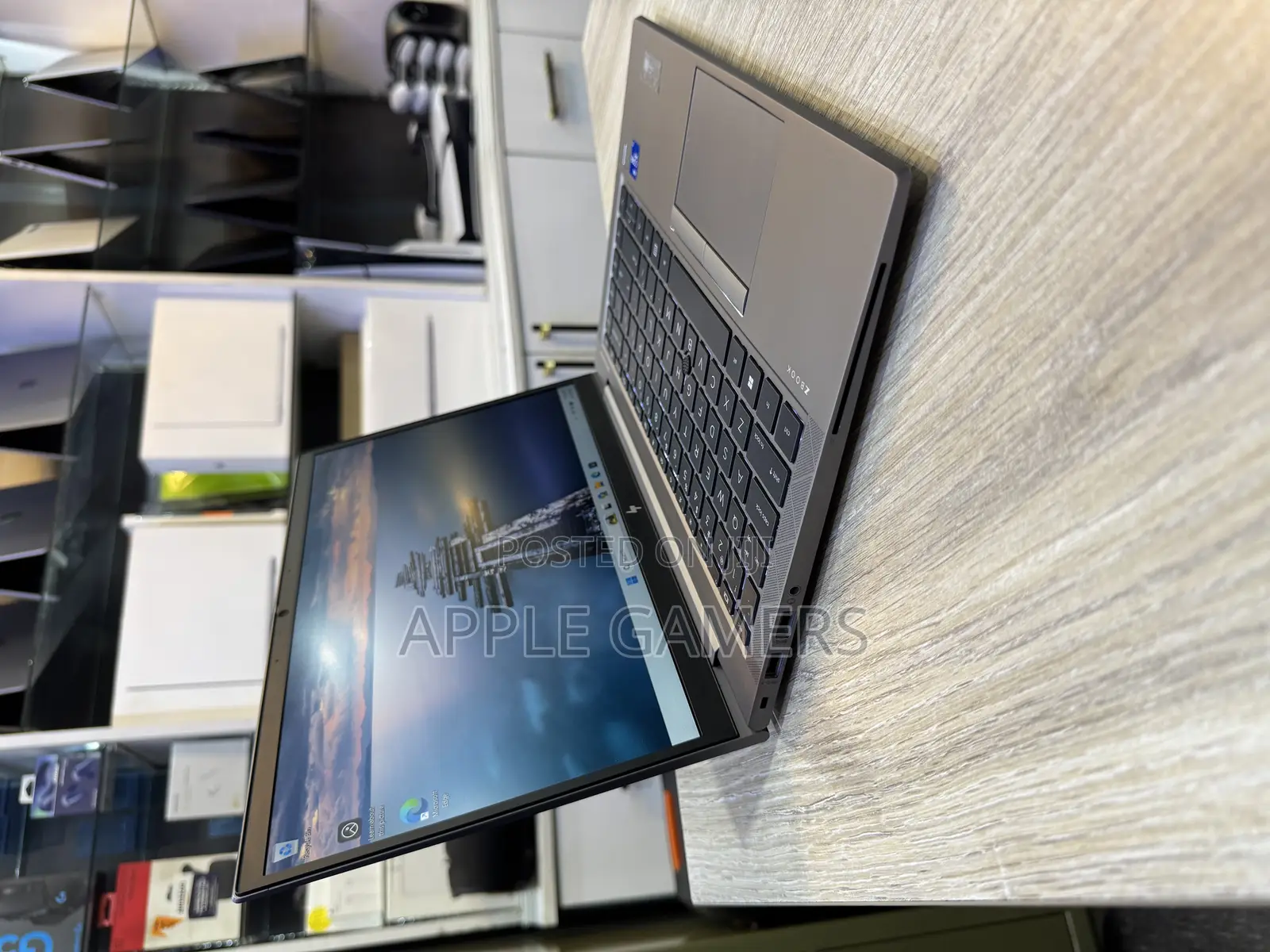 Laptop HP ZBook Firefly G8 16GB Intel Core i7 SSD 256GB
