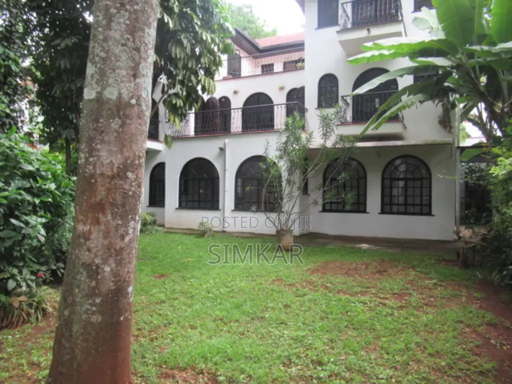 4bdrm Townhouse / Terrace in Riverside Estate for rent