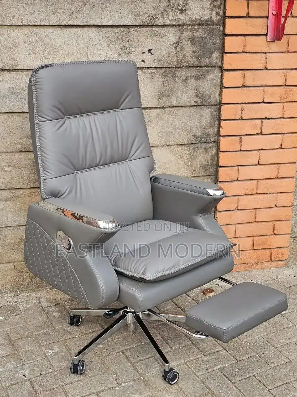 Boss Office Executive Chair