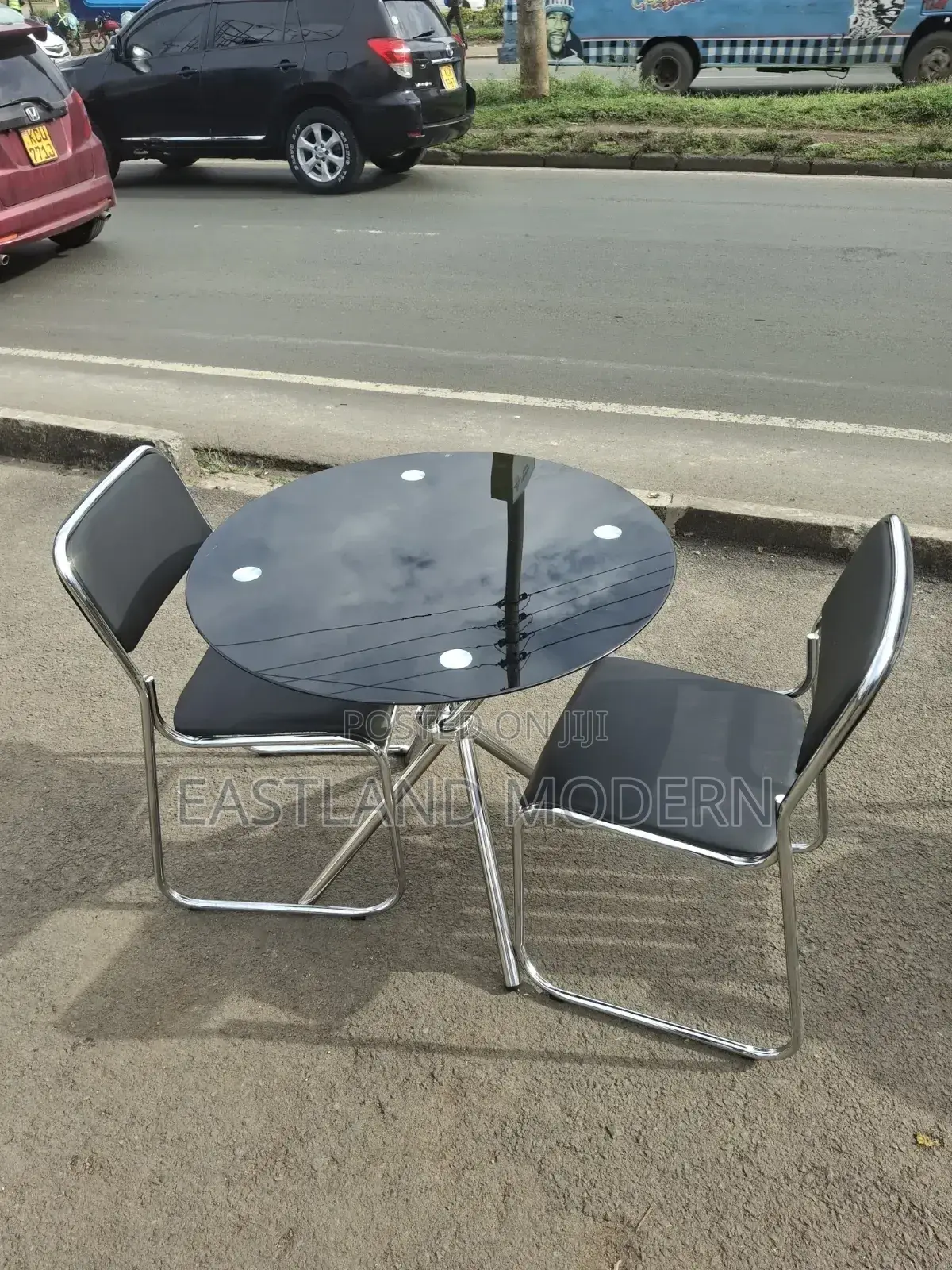 Classic Outdoor Set Glass Table and Chair