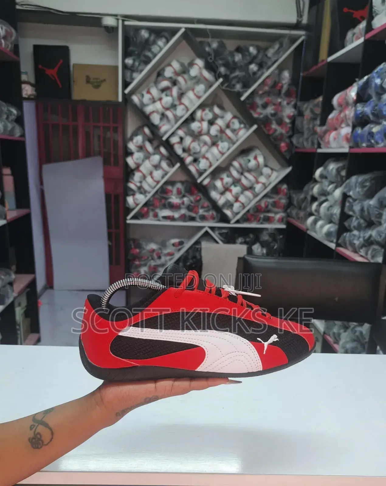 Puma Speedcat Plus Red White
Sizes : 38 -45