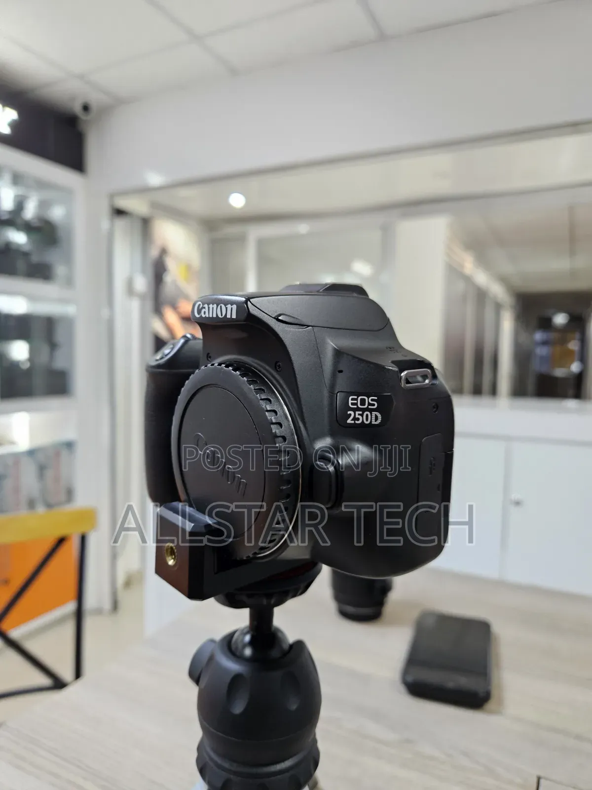 Canon 250d Video Resolution Comes Witj Kit Lens
