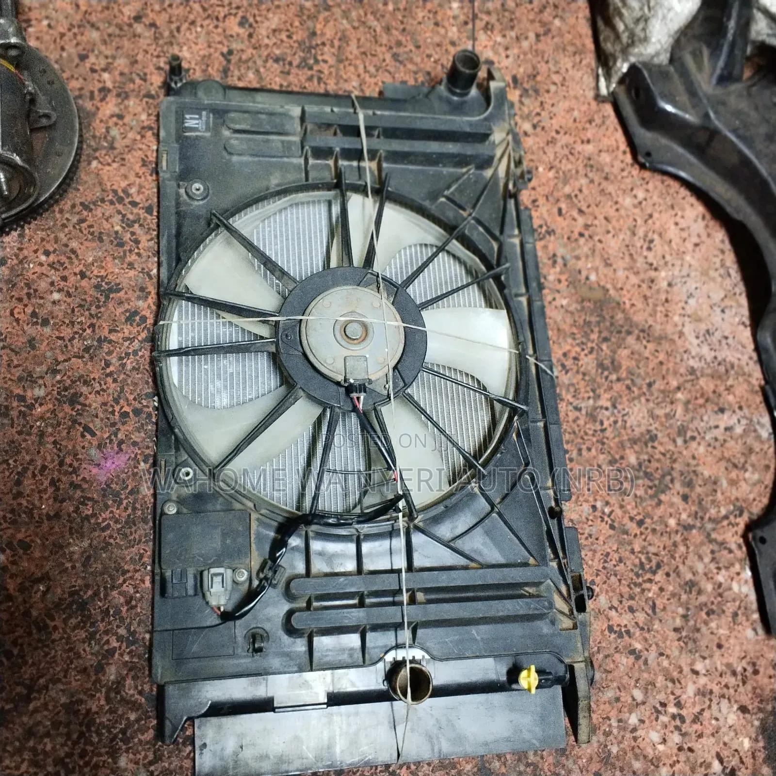 Radiator Complete for Auris 2008