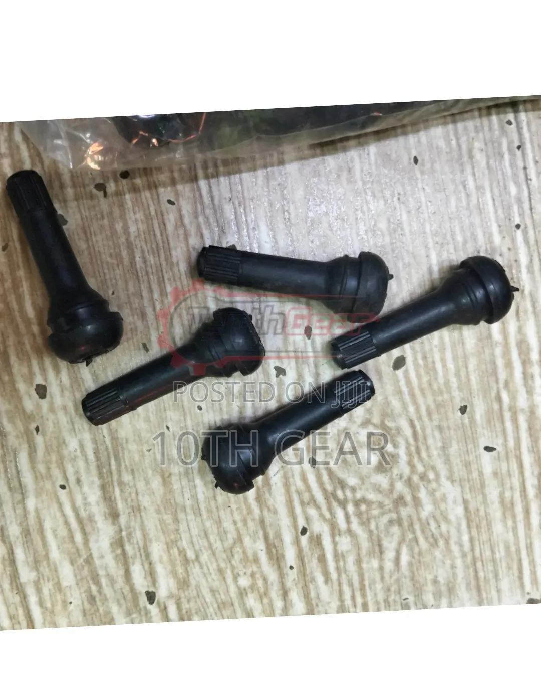Tubeless Nozzles Rubber (Packet)