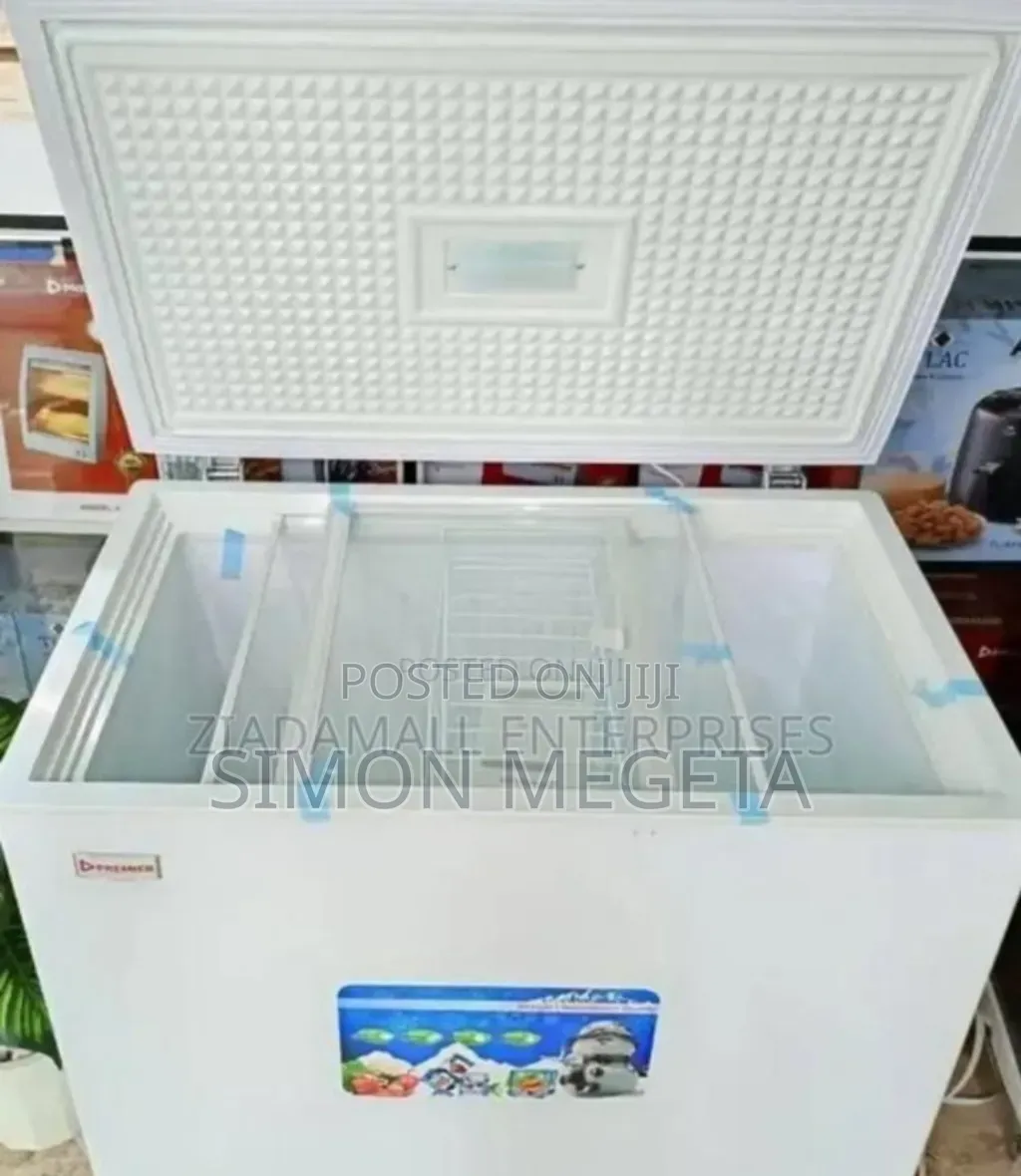 Single Doored Ailyons 200l Freezer.Y