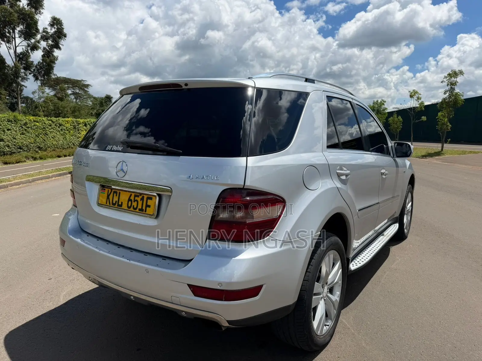 Mercedes-Benz M Class 2010 Silver