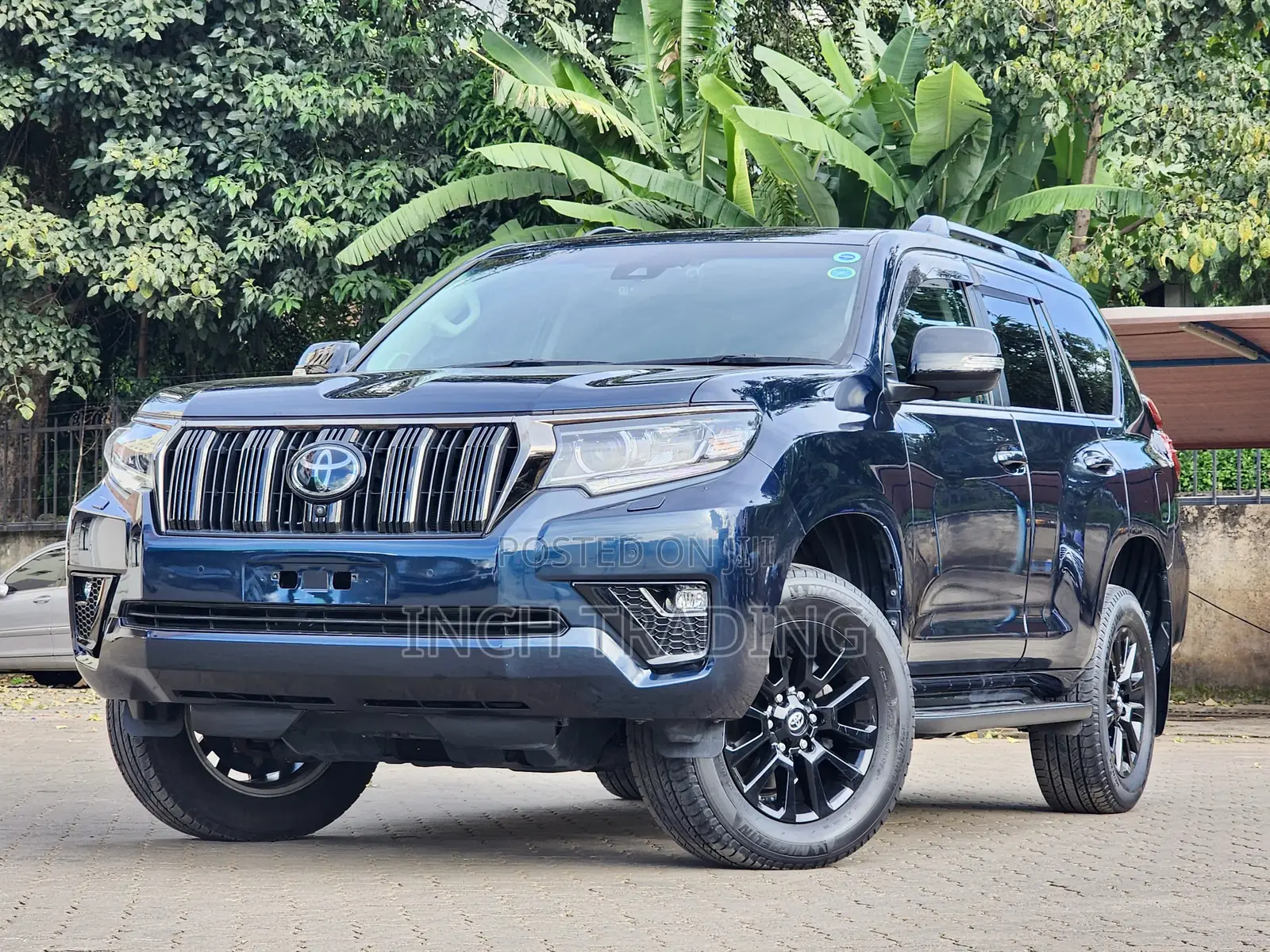Toyota Land Cruiser Prado 2.8 2021 Blue