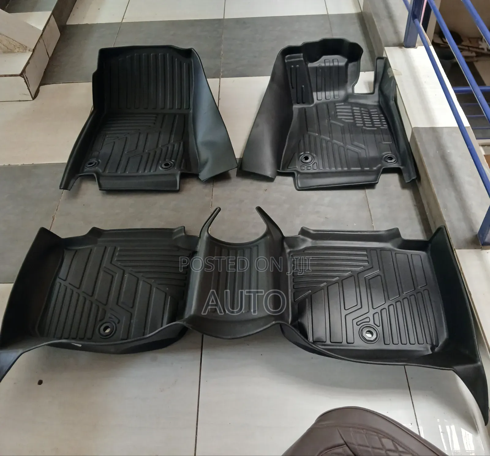 Toyota Crown 2018 3d Tpe Floor Mats Heavy Duty Waterproof Car Mats Set