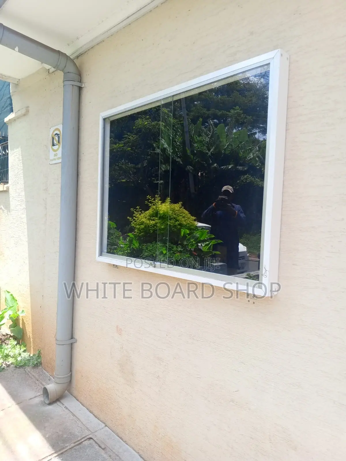 48'' X 36'wall Mount Sliding Glass Notice Boards / Pin Boards for Sale