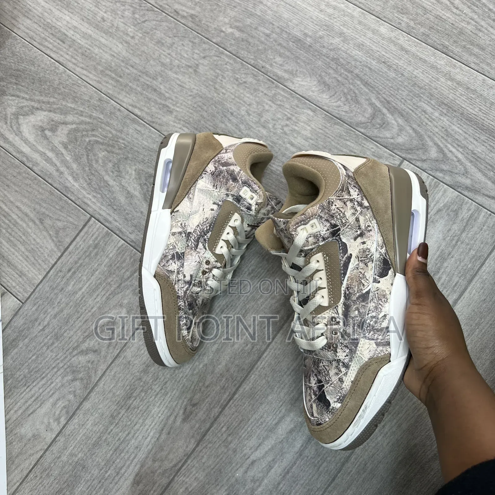 Nike Air Jordan 3 "Realtree Camo" Sneaker,