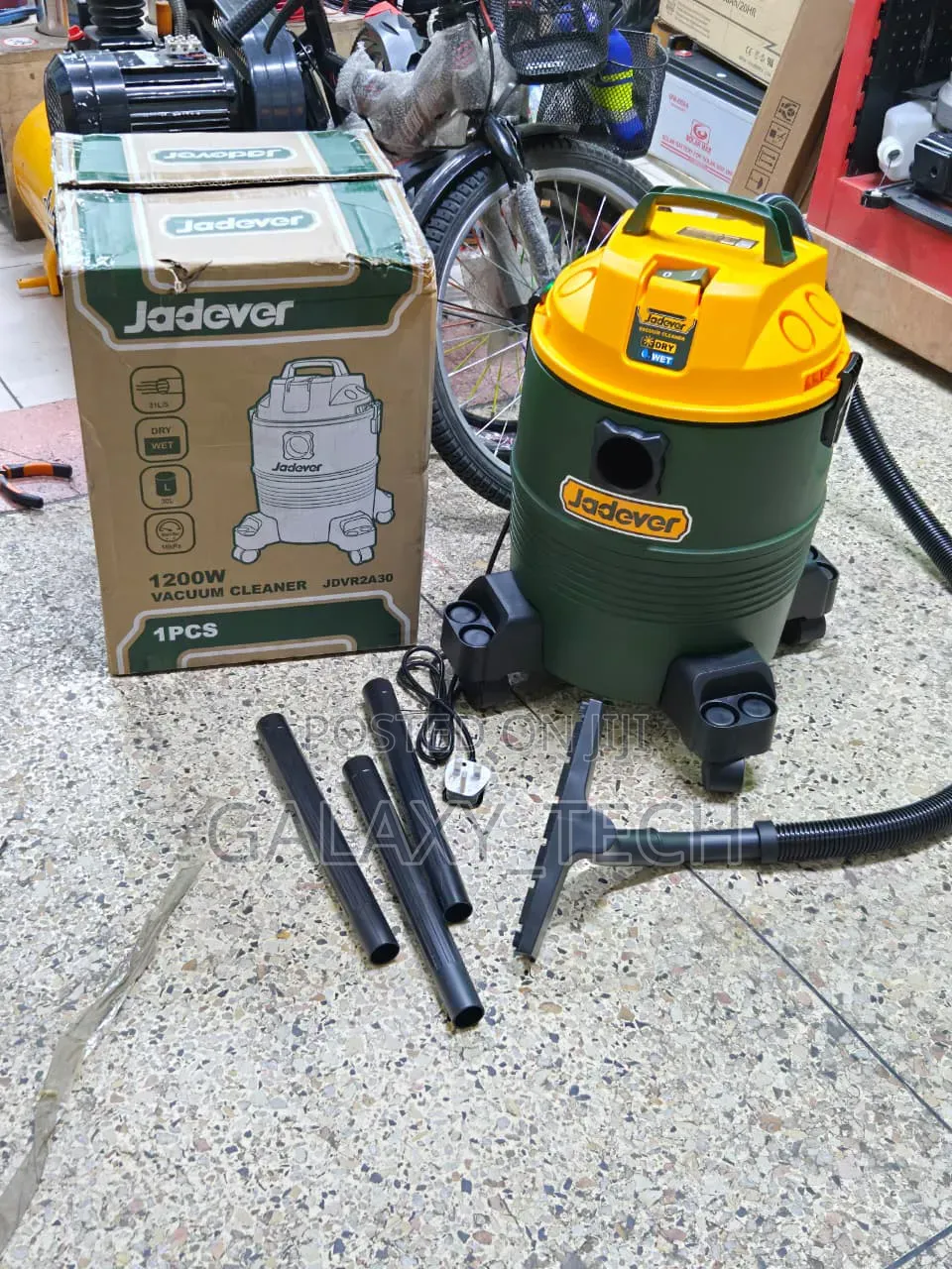 Jadever 30l Wet Dry Vacuum Cleaners