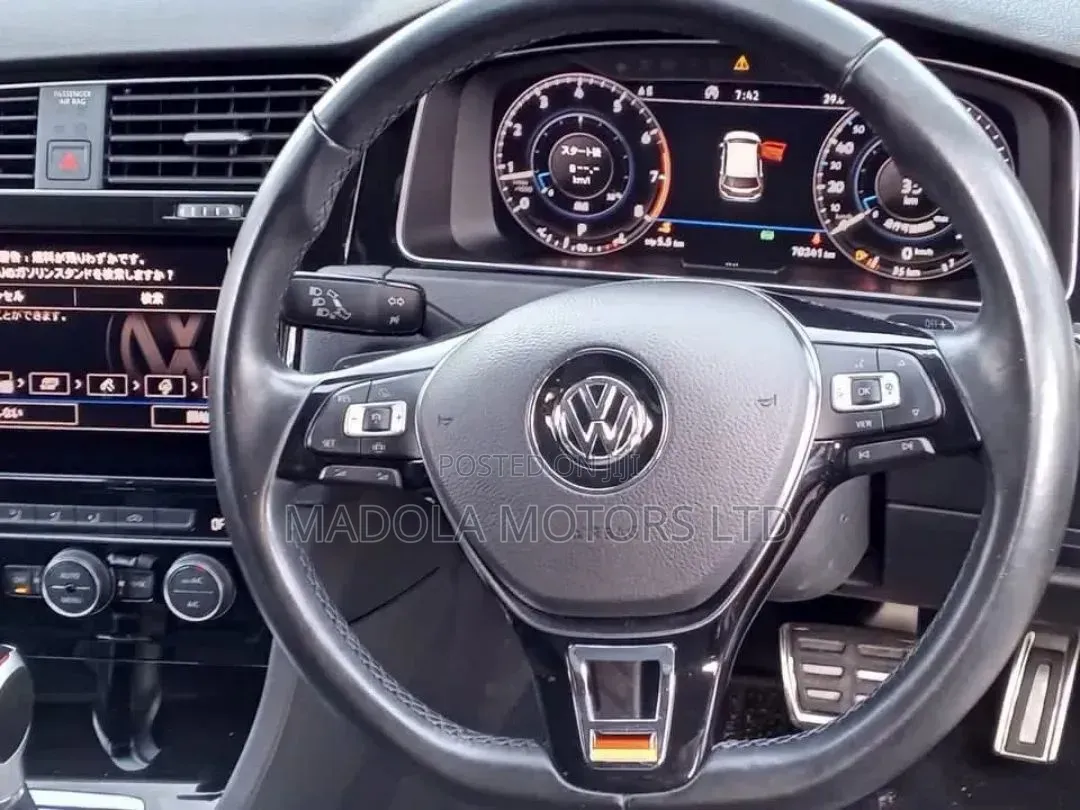 Volkswagen Golf 1.4T S FWD 2019 Black