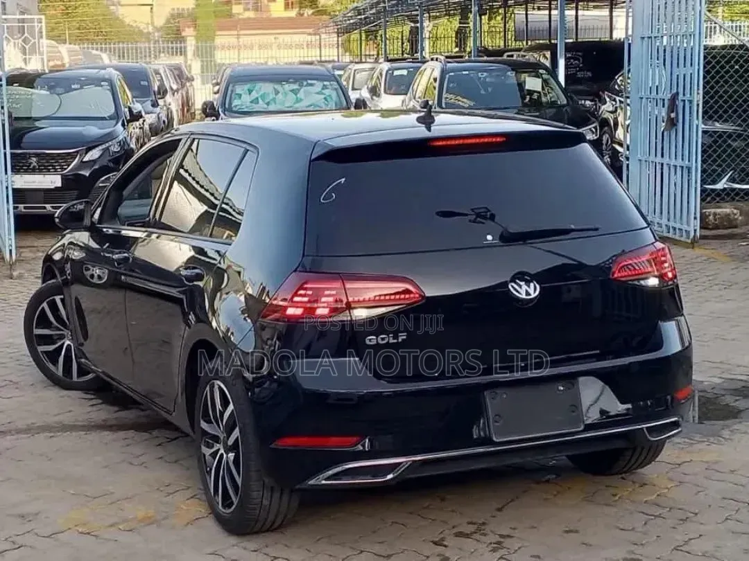 Volkswagen Golf 1.4T S FWD 2019 Black