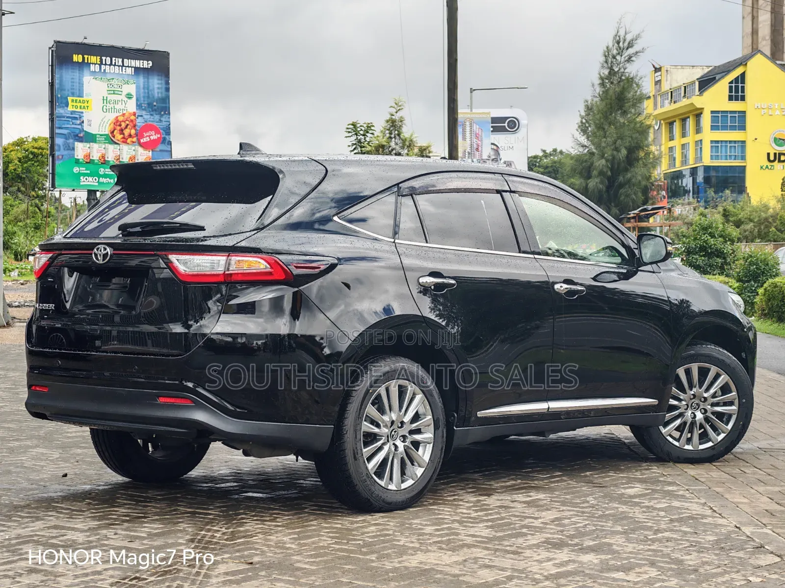 Toyota Harrier 2019 Black