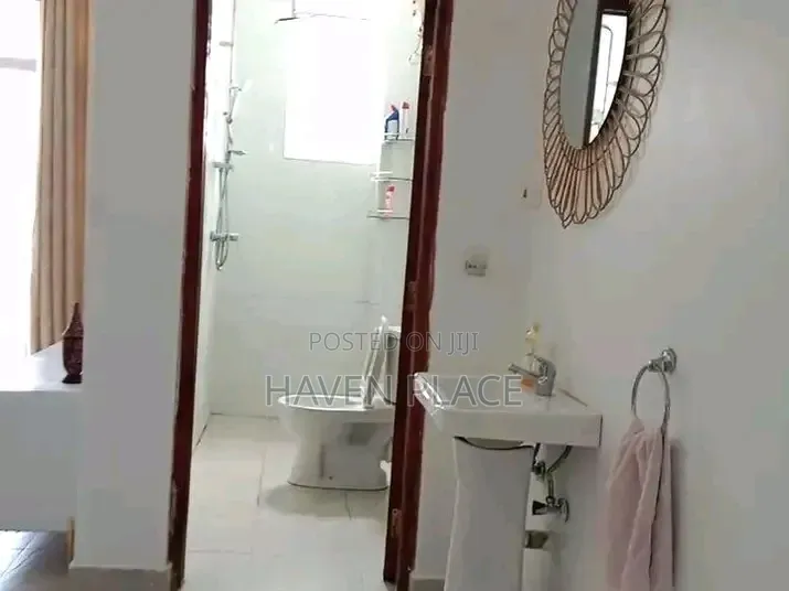 Executive 1 Bedroom Airbnb, Ocean Beach, Malindi