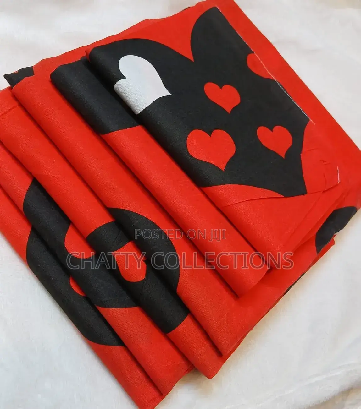 6 by 6 Flowered Cotton 2 Bedsheets and 2 Pillow Y