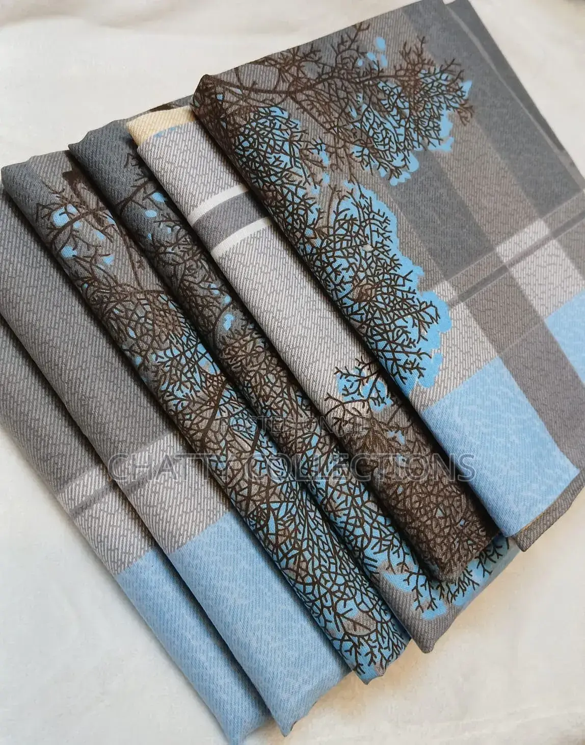 6 by 6 Flowered Cotton 2 Bedsheets and 2 Pillow Y