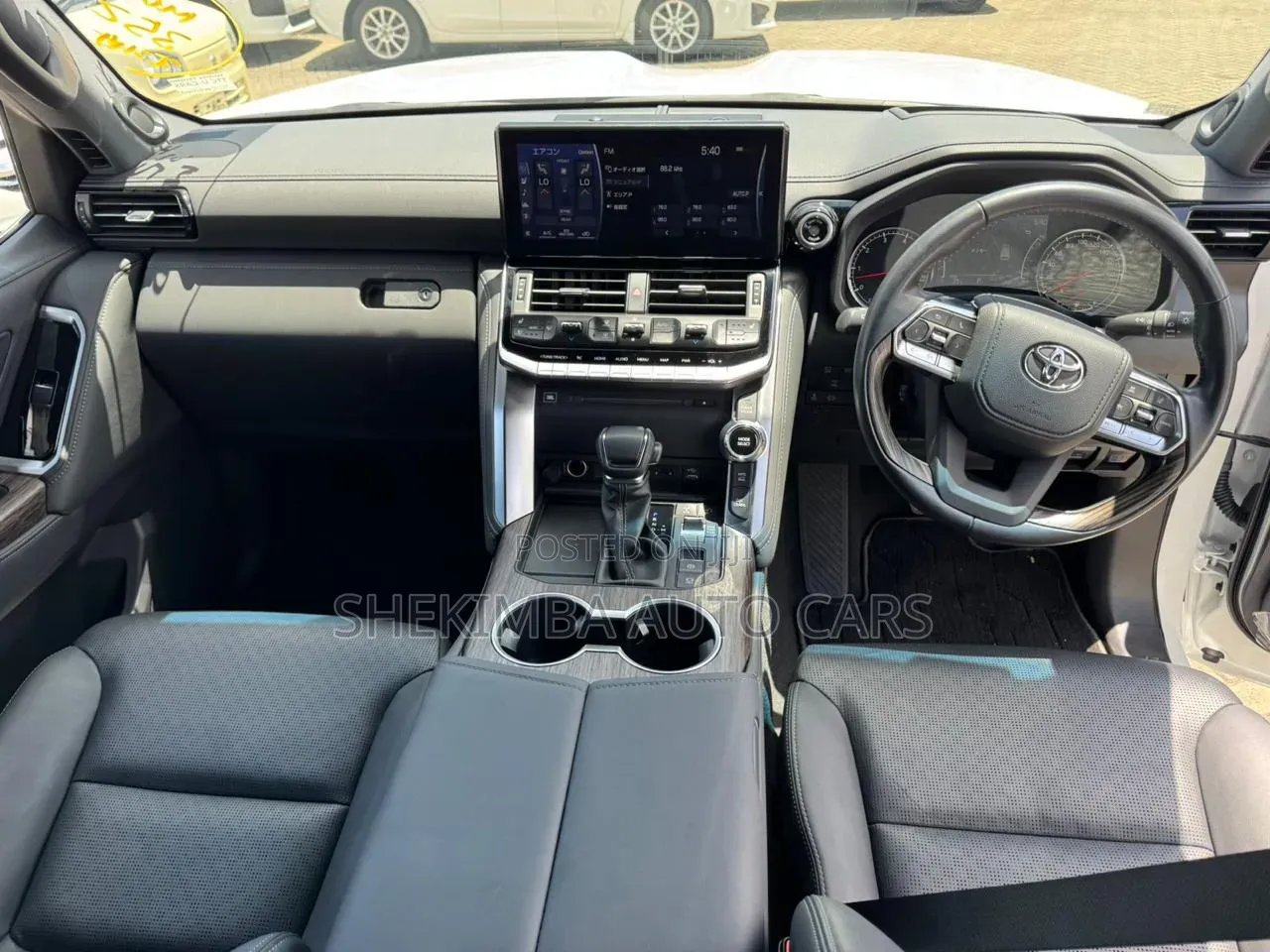 Toyota Land Cruiser 3.3 Diesel 4WD 2022 White