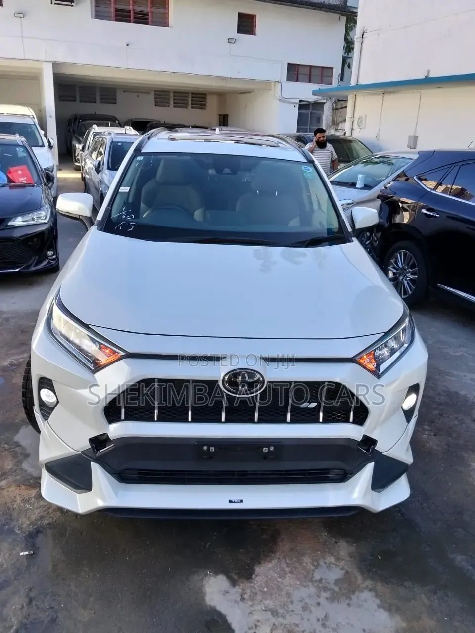 Toyota RAV4 TRD Off Road AWD 2020 White
