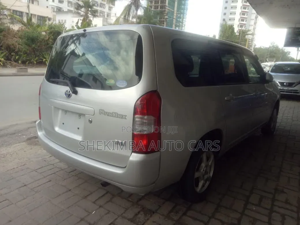 Toyota Probox 1.5 Hybrid F 2020 White