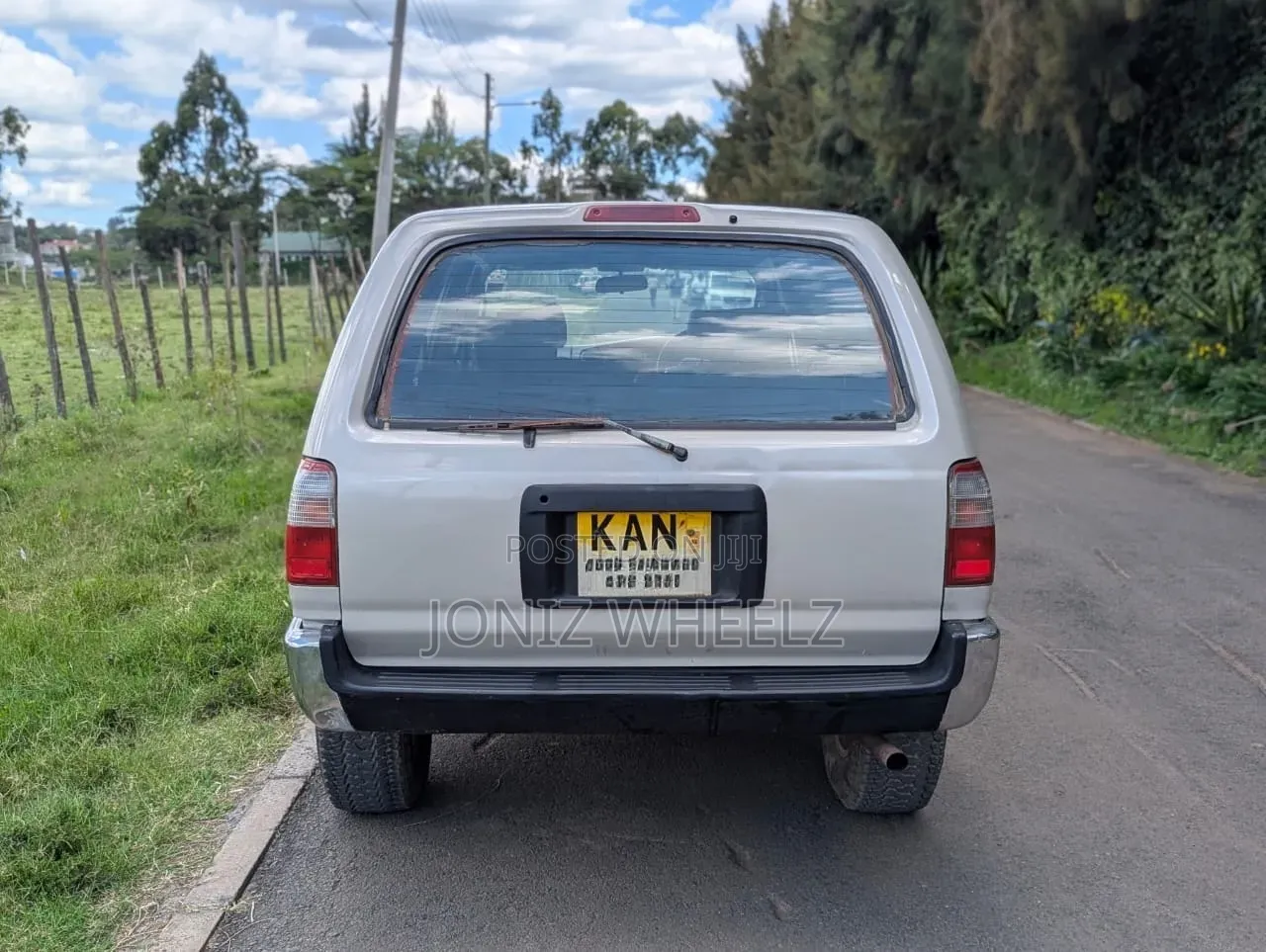 Toyota Hilux Surf 2.7 SSR 1996 Beige