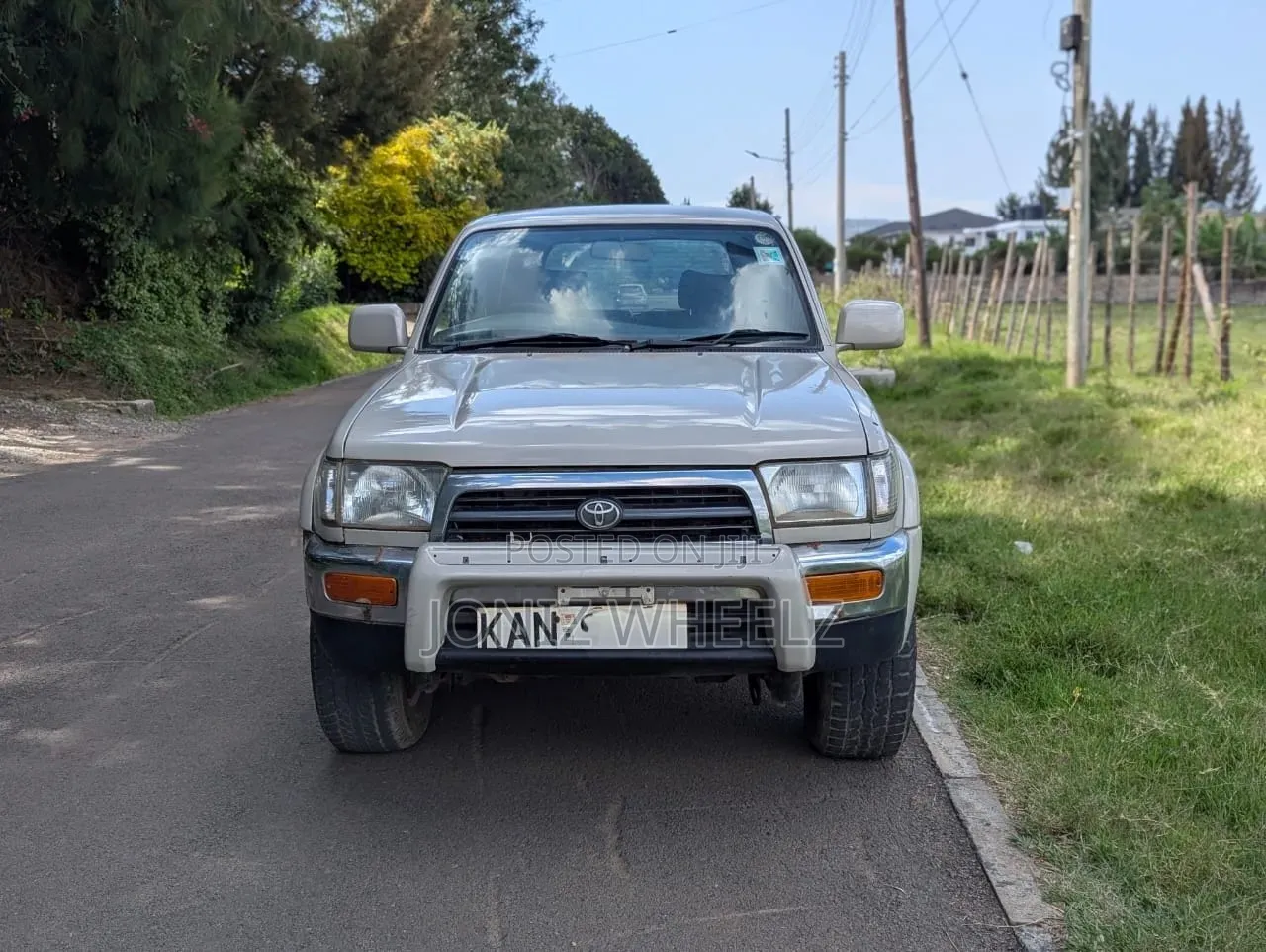 Toyota Hilux Surf 2.7 SSR 1996 Beige