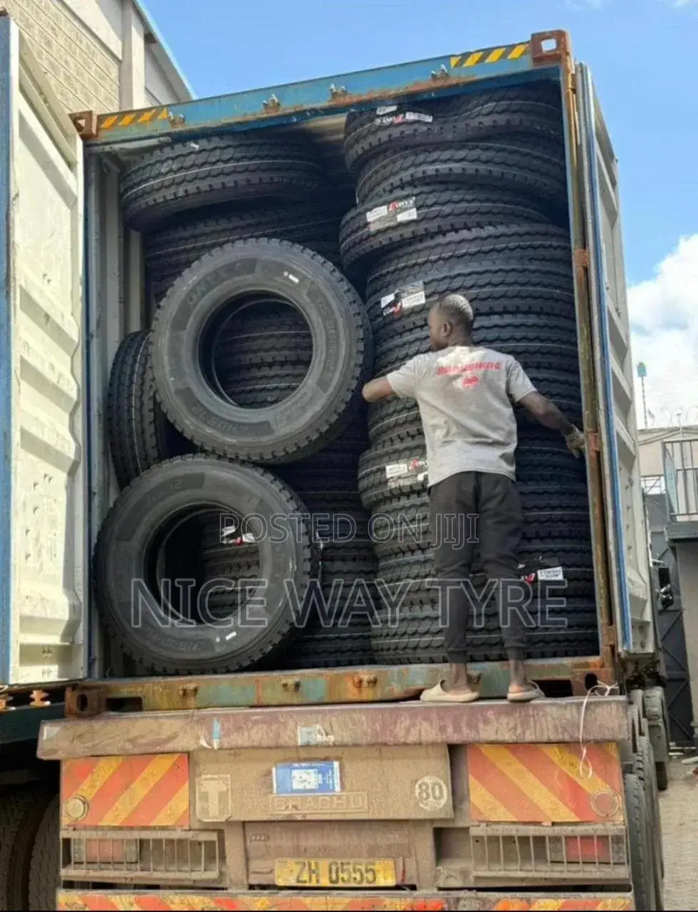 Truck Tyres All Sizes