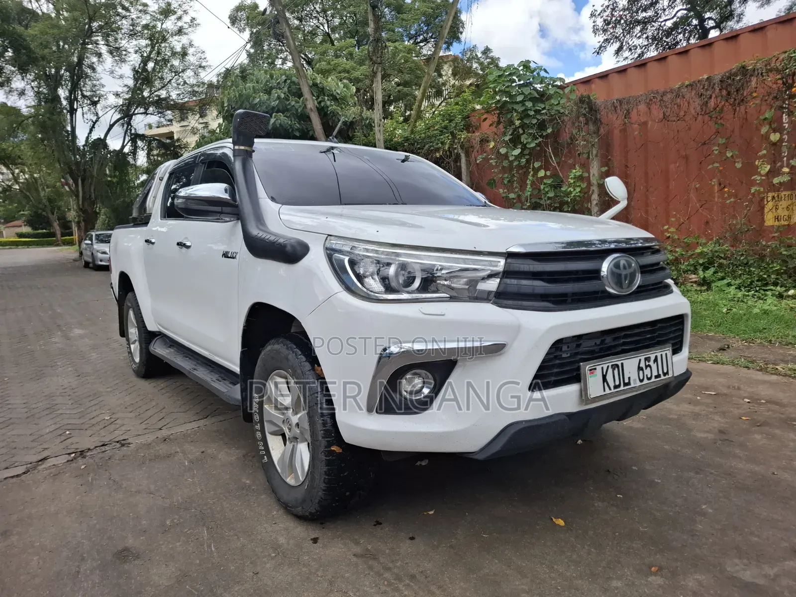 Toyota Hilux Revo Double Cab Deisel 2.8 AWD 2018 White