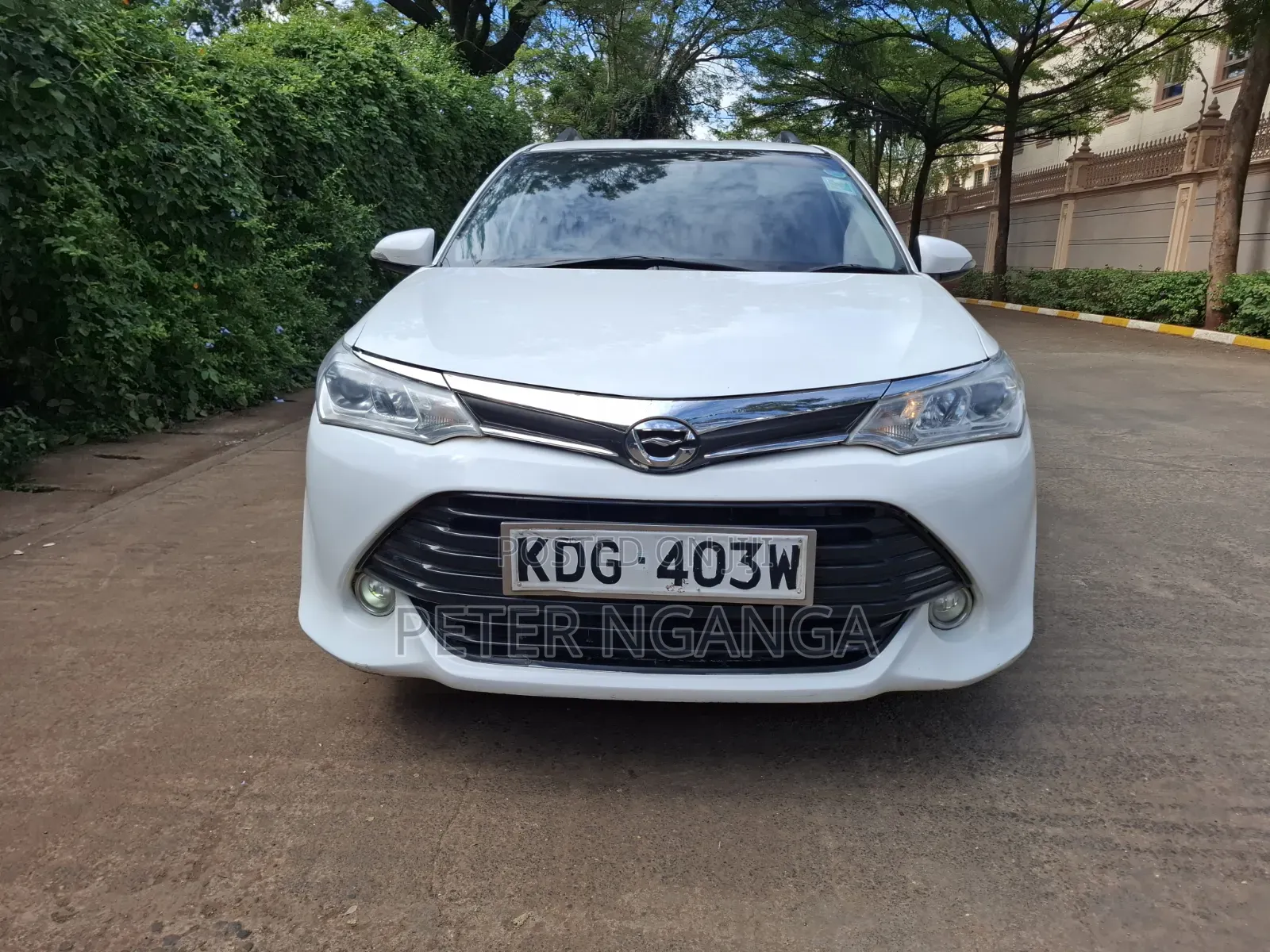 Toyota Corolla Fielder 1.5 Petrol FWD 2015 Off white