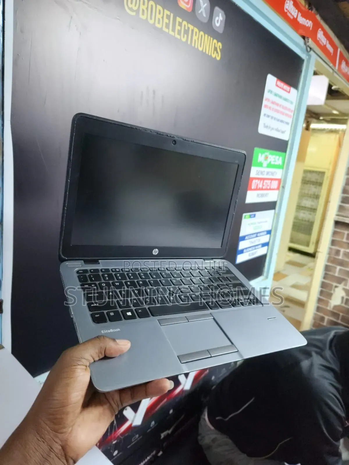 Laptop HP 250 G7 4GB Intel Celeron HDD+SSD 128GB